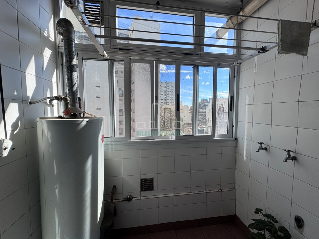 VENTA 3 AMBIENTES CON DEPENDENCIA Y BALCON AL FRENTE CON GRAN POTENCIAL