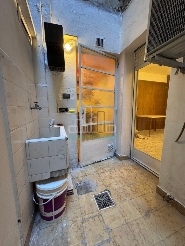 ALQUILER 2 AMBIENTES CON PATIO EN ALMAGRO 