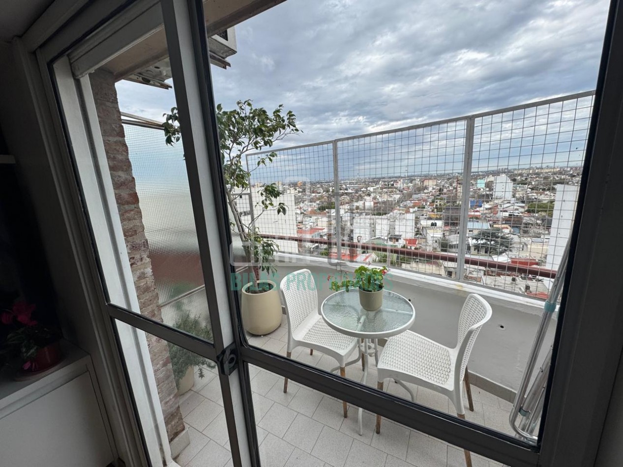 VENTA 3 AMBIENTES CON COCHERA Y BAULERA - PISO 11 AL FRENTE CON VISTA PANORAMICA