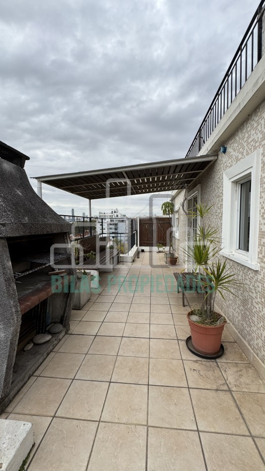 VENTA EXCLUSIVO PISO ENTERO DE 3 AMBIENTES CON TERRAZA Y PARRILLA PROPIA EN VILLA CRESPO