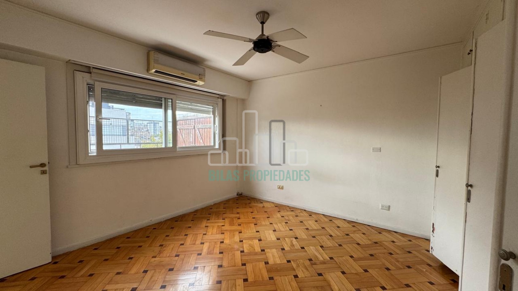 VENTA EXCLUSIVO PISO ENTERO DE 3 AMBIENTES CON TERRAZA Y PARRILLA PROPIA EN VILLA CRESPO