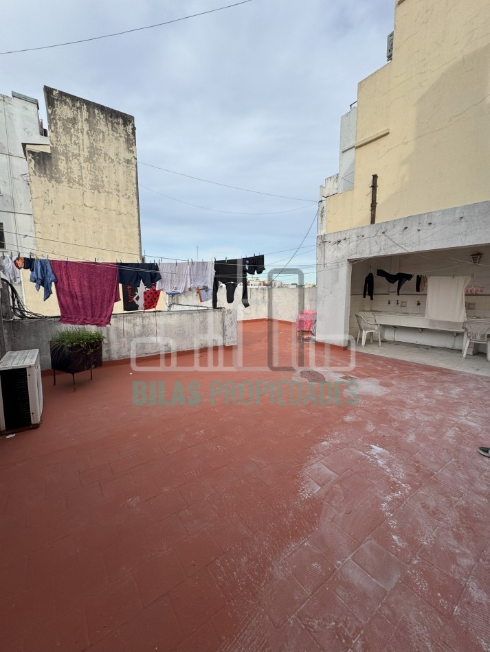 VENTA DEPARTAMENTO 3 AMBIENTES CON PATIO EN BALVANERA