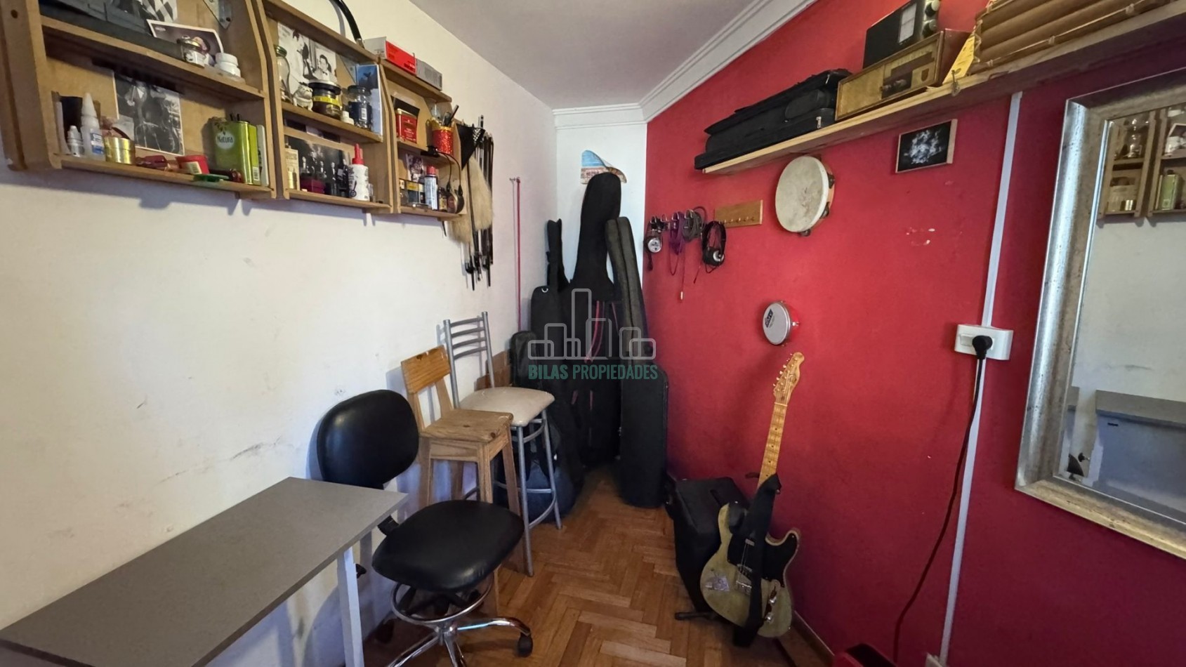 Venta departamento 3 ambientes + espacio adicional en Villa Crespo.