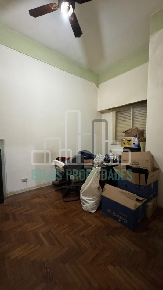 VENTA DEPARTAMENTO 3 AMBIENTES CON PATIO EN BALVANERA