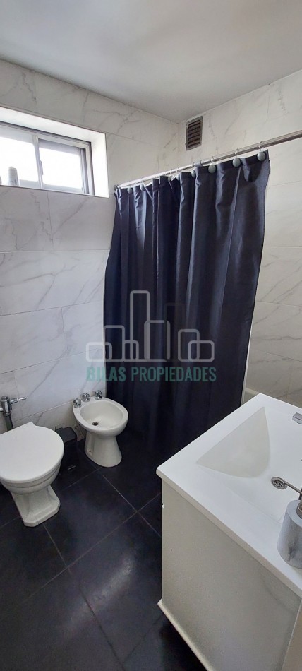 VENTA departamento 3 ambientes con Dependencia y Cochera en Almagro