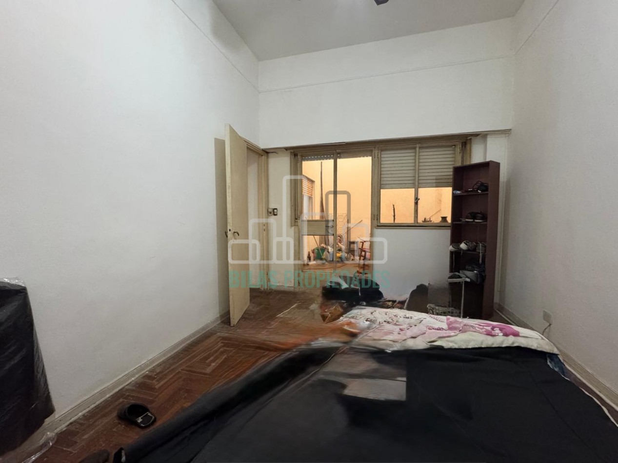 VENTA DEPARTAMENTO 3 AMBIENTES CON PATIO EN BALVANERA