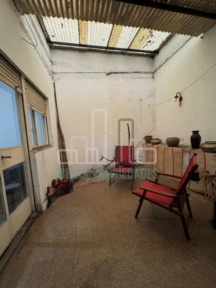 VENTA DEPARTAMENTO 3 AMBIENTES CON PATIO EN BALVANERA