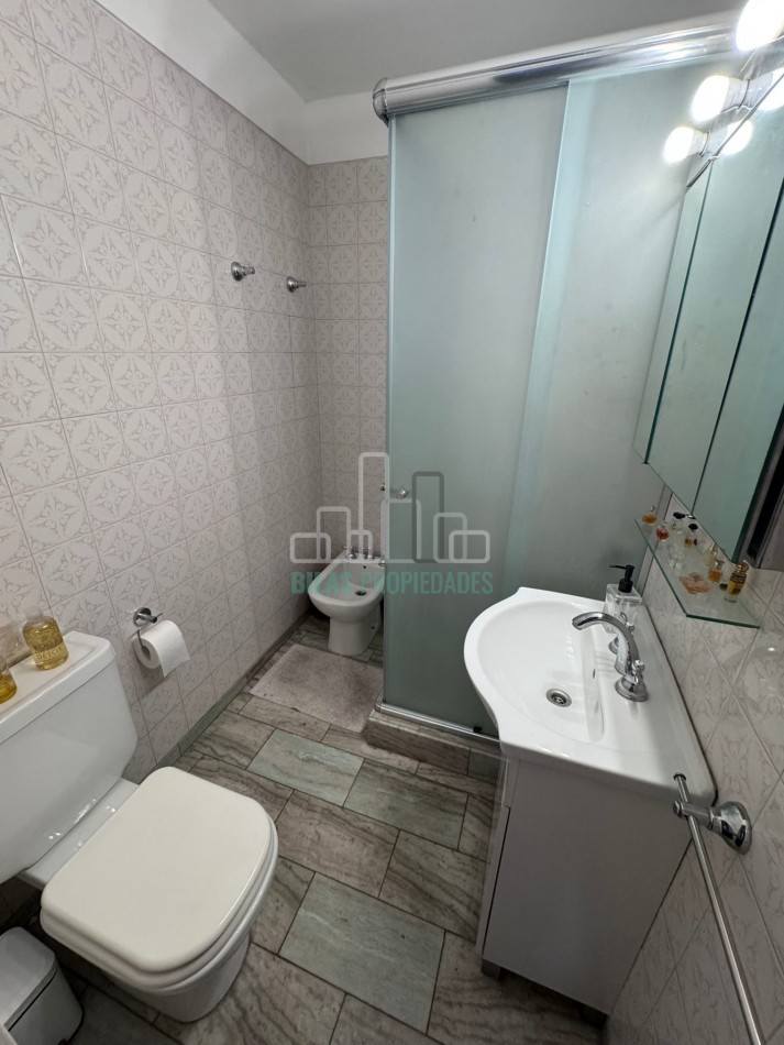 VENTA DEPARTAMENTO 3 AMBIENTES CON DEPENDENCIA- APTO CREDITO- PISO ALTO -BALCON CON VISTA ABIERTA