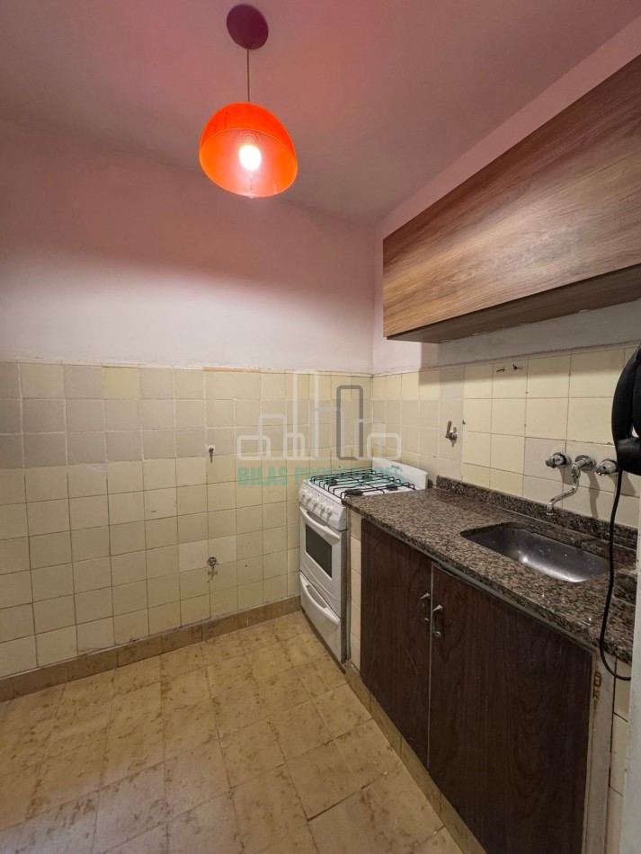 ALQUILER 2 AMBIENTES CON PATIO EN ALMAGRO 