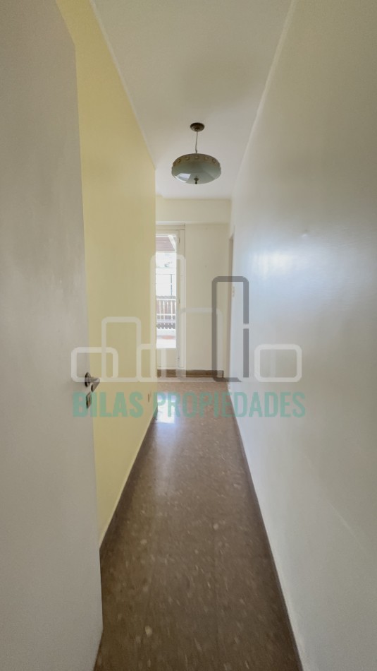 VENTA EXCLUSIVO PISO ENTERO DE 3 AMBIENTES CON TERRAZA Y PARRILLA PROPIA EN VILLA CRESPO