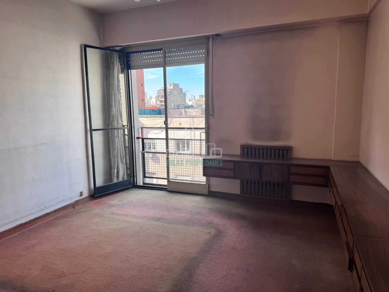 VENTA 3 AMBIENTES CON DEPENDENCIA Y BALCON AL FRENTE CON GRAN POTENCIAL