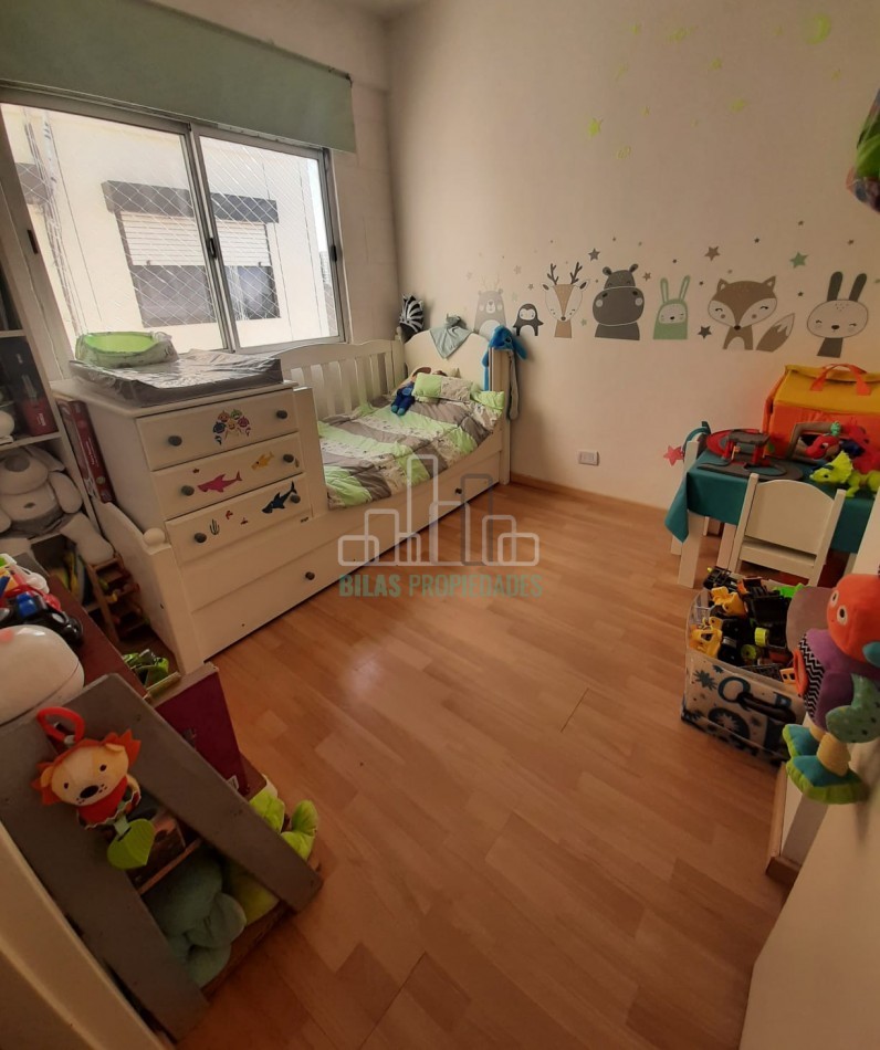 Venta departamento de 3 ambientes en Parque Patricios 