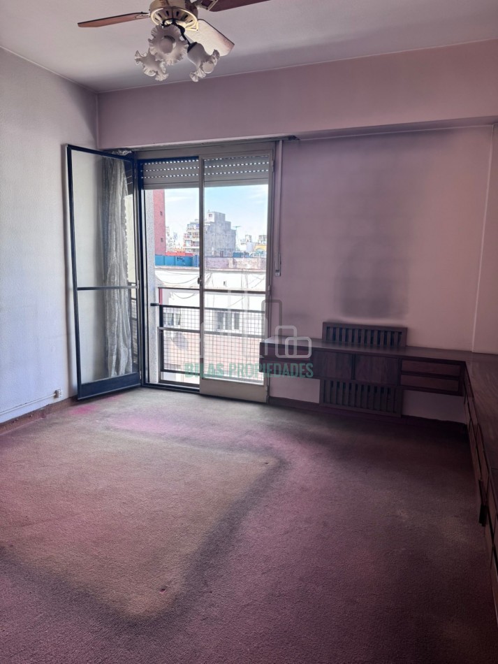 VENTA 3 AMBIENTES CON DEPENDENCIA Y BALCON AL FRENTE CON GRAN POTENCIAL