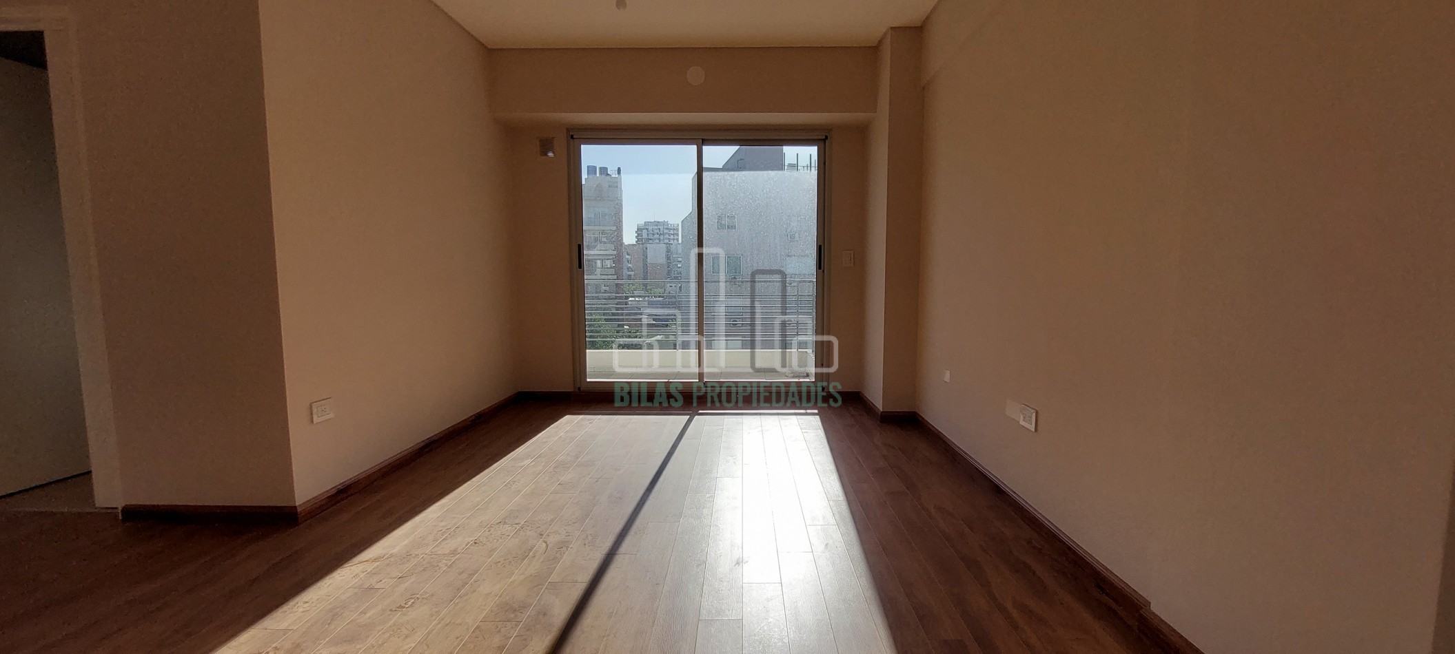 ALQUILER departamento 2 ambientes  con cochera en Caballito Sur