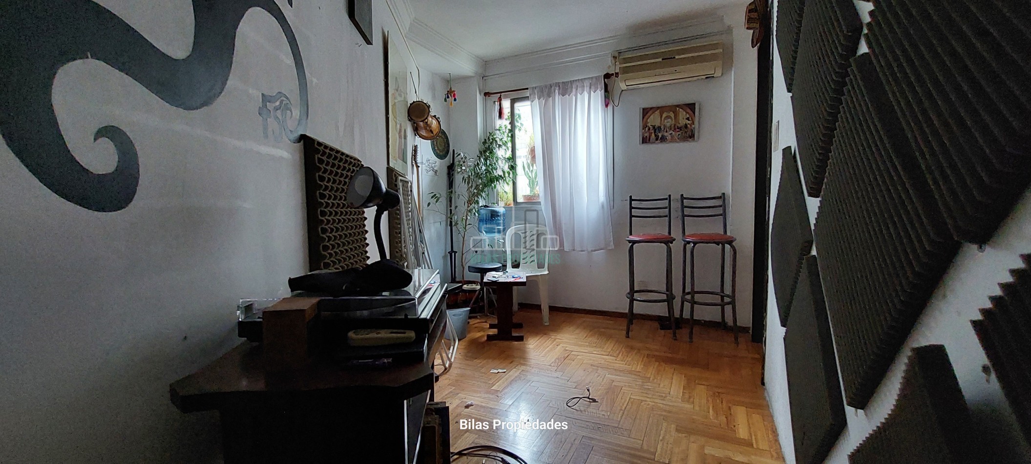 Venta departamento 3 ambientes + espacio adicional en Villa Crespo.