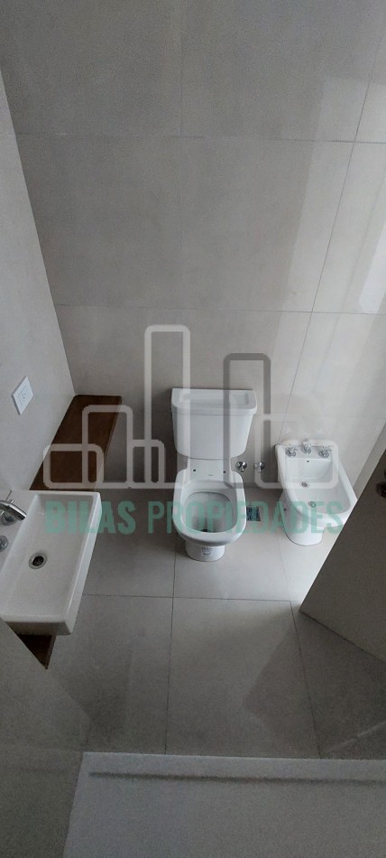 2 AMBIENTES A ESTRENAR AL FRENTE CON BALCON - PISO 7 - VISTA ABIERTA