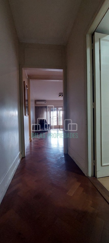 Venta departamento 3 ambientes con dependencia en Almagro