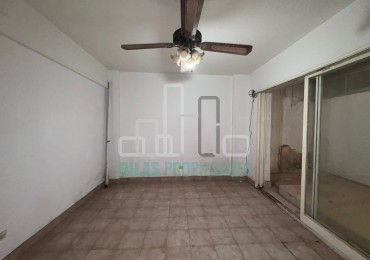 MONOAMBIENTE CON PATIO PROPIO - PARA REFACCIONAR - ALMAGRO